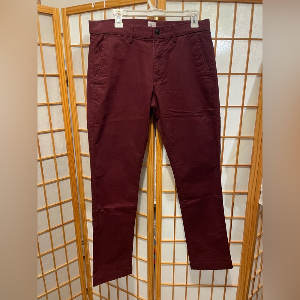 GAP Men's Burgundy slim fit Chinos
